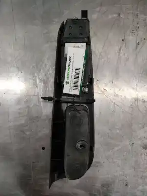 Second-hand car spare part left front power window switch for toyota corolla (_e12_) 2.0 d-4d (cde120r_, cde120l_) oem iam references 74232  