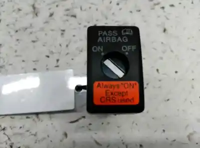 Peça sobressalente para automóvel em segunda mão interruptor de desativação do airbag por mazda 6 berlina (gg) 2.0 crtd 143 active referências oem iam 