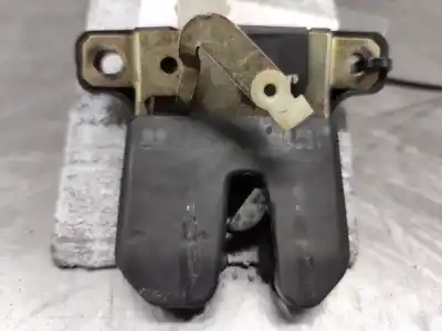 Peça sobressalente para automóvel em segunda mão fechadura do mala por seat toledo ii (1m2) 1.9 tdi referências oem iam 8d5827505d  