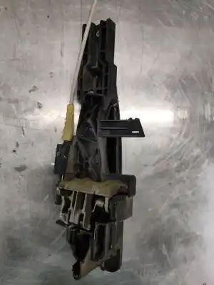 Second-hand car spare part exterior right front door handle for bmw 1 (e81) 118 d oem iam references   