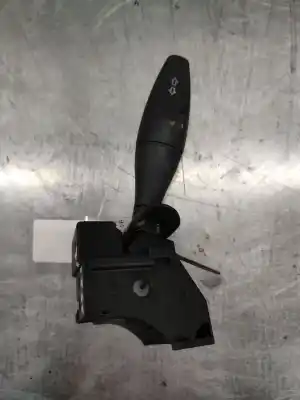 Pièce détachée automobile d'occasion Commande De Clignotants pour FORD FIESTA V (JH_, JD_) 1.4 TDCI Références OEM IAM 1S7T13335AE  