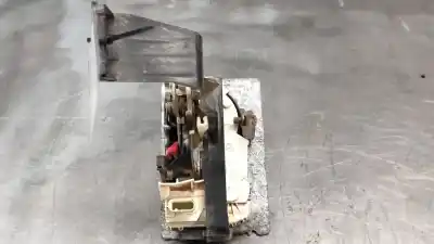 Second-hand car spare part rear right door lock for dodge caliber s oem iam references   