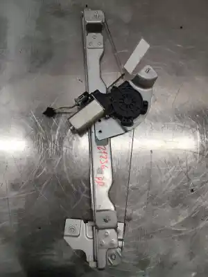 Second-hand car spare part passenger side right window regulator for dacia duster ambiance 4x2 oem iam references 82007338280