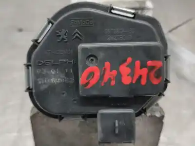 Peça sobressalente para automóvel em segunda mão BORBOLETA DE ADMISSÃO por PEUGEOT 207  Referências OEM IAM 9673534480  