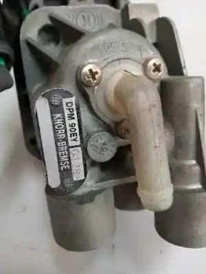 Автозапчасти б/у рычаг ручного тормоза за iveco stralis (as) fsa t / p 4x2 gran espacio ссылки oem iam dpm90ey  