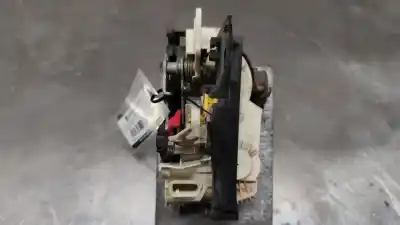 Second-hand car spare part front right door lock for dodge caliber s oem iam references   