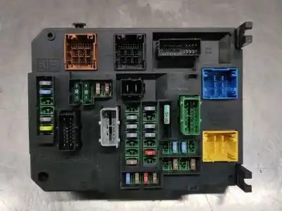 Second-hand car spare part fuse box unit for citroen c4 lim. business oem iam references 9665547280