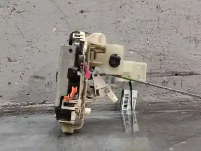 Second-hand car spare part left front door lock for jeep compass (mk49) 2.2 crd oem iam references p04589417aha  