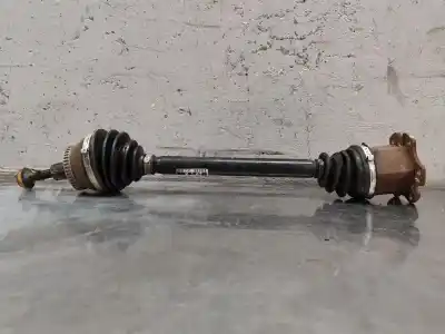 Peça sobressalente para automóvel em segunda mão transmissão dianteira esquerda por audi a4 berlina (8e) 2.0 tdi 16v (103kw) referências oem iam 8e0407271at