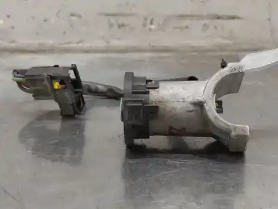 Piesă de schimb auto la mâna a doua COMUTATOR DE PORNIRE pentru IVECO DAILY CONFIG. PAQUETERÍA Cabina simple 35S... batalla 3750 Referințe OEM IAM   