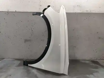 İkinci el araba yedek parçası sol ön çamurluk için audi q3 (f3b) 35 tdi quattro oem iam referansları 83a821021