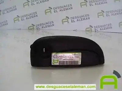 Recambio de automóvil de segunda mano de MANETA EXTERIOR DELANTERA DERECHA para RENAULT KANGOO (F/KC0)  referencias OEM IAM 7700354479  