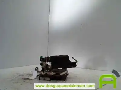 Second-hand car spare part FRONT RIGHT DOOR LOCK for RENAULT R 19 BERL. CON PORTÓN (B/C53)  OEM IAM references 7701031778  