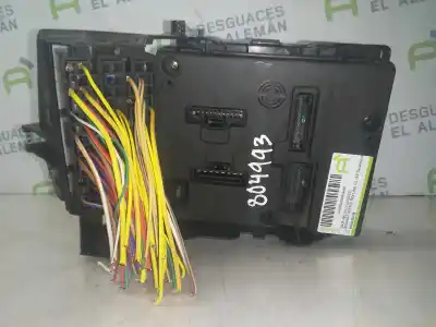Second-hand car spare part fuse box unit for renault scenic rx4 (ja0) 2.0 16v cat (f4r) oem iam references 820033521b  