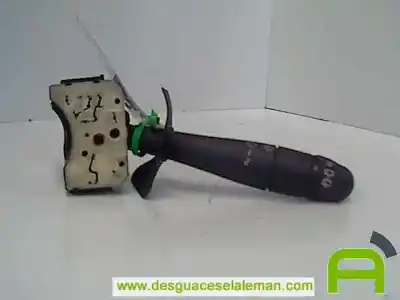 Pièce détachée automobile d'occasion COMMANDE D'ESSUIE GLACE pour RENAULT CLIO II FASE I (B/CB0)  Références OEM IAM 37012A  