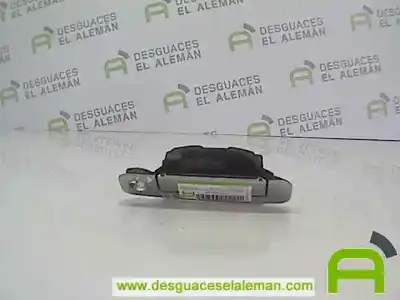 Автозапчасти б/у левая передняя наружная ручка за audi a4 b5 avant (8d5) 1.9 tdi ссылки oem iam 8d0837207afkz  
