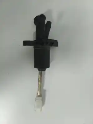 Recambio de automóvil de segunda mano de BOMBA EMBRAGUE para SEAT TOLEDO II (1M2)  referencias OEM IAM 1J1721388A  