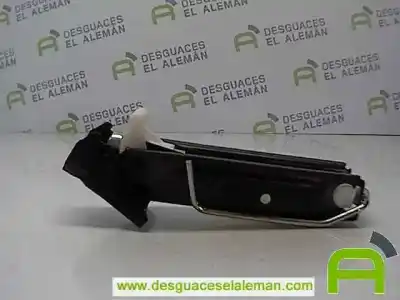 Pièce détachée automobile d'occasion CRIC HYDRAULIQUE pour RENAULT CLIO III  Références OEM IAM   