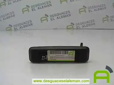 Piesă de schimb auto la mâna a doua MÂNER EXTERIOR STÂNGA FAȚÃ pentru RENAULT RAPID/EXPRESS (F40)  Referințe OEM IAM 7700793252  