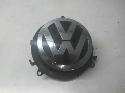 Pièce détachée automobile d'occasion poignée extérieure de coffre / hayon pour volkswagen passat b6 (3c2) 1.9 tdi références oem iam 3c5827469b 1k0827469e 1k0827469f 