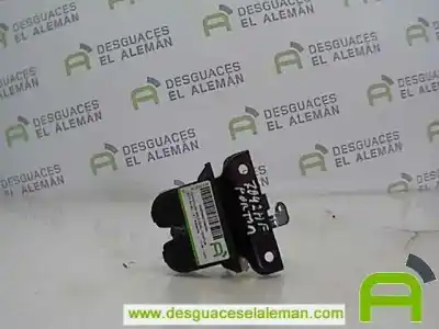 Автозапчасти б/у ЗАМОК БАГАЖНИКА/ВОРОТ за AUDI A3 (8L)  ссылки OEM IAM   