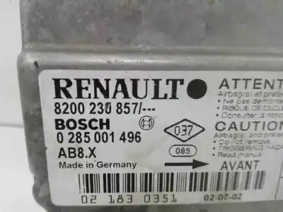 Автозапчастина б/у блок управління подушками безпеки для renault clio ii fase ii (b/cb0) clio посилання на oem iam 8200230857  