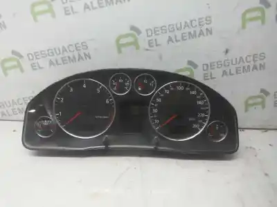 Автозапчастина б/у панель інструментів для audi a6 c5 (4b2) 3.0 посилання на oem iam 4b0920933n