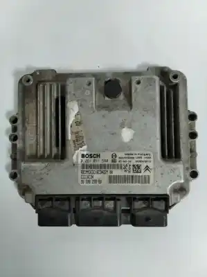Pièce détachée automobile d'occasion CALCULATEUR MOTEUR ECU pour PEUGEOT 206 CC  Références OEM IAM 0281011560  