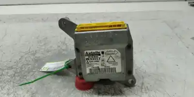 Автозапчастина б/у блок управління подушками безпеки для renault laguna ii (bg0) 1.9 dci (bg0g) посилання на oem iam 8200138952