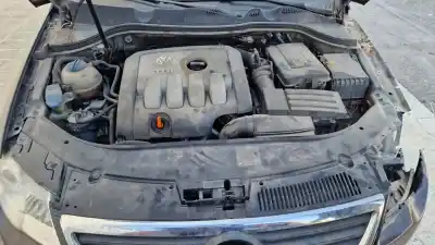 Recambio de automóvil de segunda mano de MOTOR COMPLETO para VOLKSWAGEN PASSAT BERLINA  referencias OEM IAM   