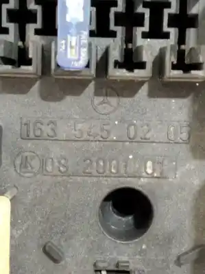 Peça sobressalente para automóvel em segunda mão caixa de fusíveis e relés por mercedes-benz clase ml (bm 163) om628963 referências oem iam 1635450205  