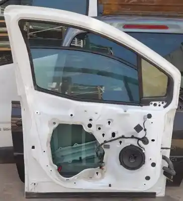 Pezzo di ricambio per auto di seconda mano porta anteriore sinistra per ford transit courier (c4a) ugcb riferimenti oem iam   