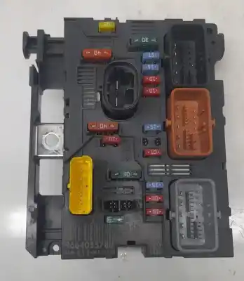 Recambio de automóvil de segunda mano de NO IDENTIFICADO para PEUGEOT 207 9HX referencias OEM IAM 9664055780  