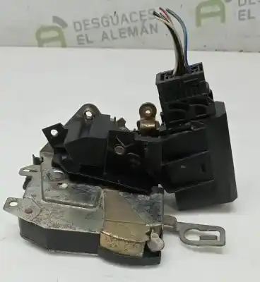Second-hand car spare part LEFT FRONT DOOR LOCK for BMW SERIE 3 BERLINA (E36) 18-4-E-1 OEM IAM references 51218122417  
