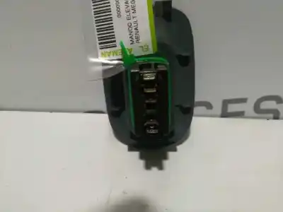 Peça sobressalente para automóvel em segunda mão botão / interruptor elevador vidro dianteiro direito por renault megane i scenic (ja0) f3r796 referências oem iam   
