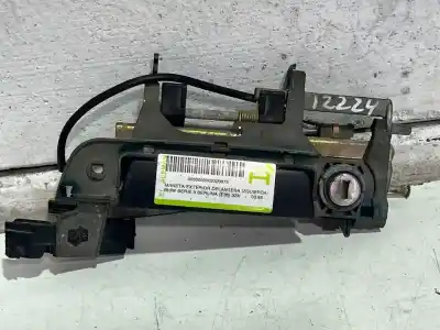 Recambio de automóvil de segunda mano de MANETA EXTERIOR DELANTERA IZQUIERDA para BMW SERIE 3 BERLINA (E36) 1.8 16V CAT referencias OEM IAM   