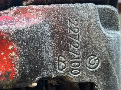 Автозапчастина б/у задня вісь для iveco daily furgón f1ae0481b посилання на oem iam 7183973  