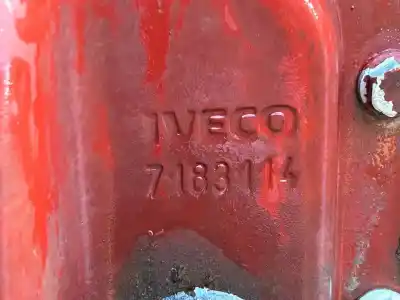 Автозапчастина б/у задня вісь для iveco daily furgón f1ae0481b посилання на oem iam 7183973  