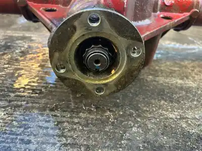 Автозапчастина б/у задня вісь для iveco daily furgón f1ae0481b посилання на oem iam 7183973  