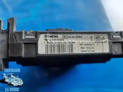 Pezzo di ricambio per auto di seconda mano SCATOLA RELÈ/FUSIBILI per PEUGEOT 206 BERLINA  Riferimenti OEM IAM 9645747480 S118085210D S118085210 D