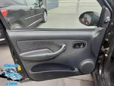 Second-hand car spare part left front door for tata indica d 1.4 (v2) oem iam references 