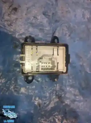 Second-hand car spare part switch for renault laguna iii dynamique tomtom oem iam references e301773347 b  e301773347b