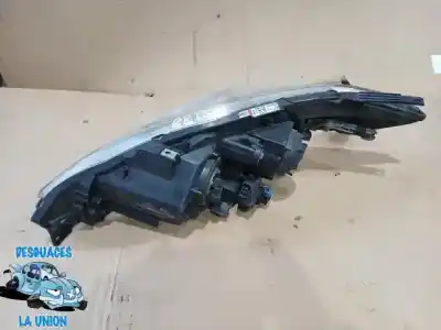 Second-hand car spare part right headlight for mazda 5 (cr19) 2.0 cd (cr19) oem iam references   