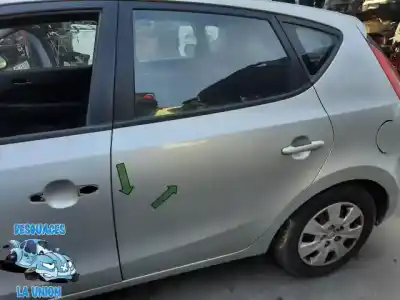 Peça sobressalente para automóvel em segunda mão fechadura da porta traseira esquerda por hyundai i30 classic referências oem iam 