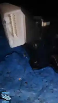 Peça sobressalente para automóvel em segunda mão botão / interruptor elevador vidro dianteiro esquerdo por toyota corolla (e12) 1.6 16v referências oem iam 8480202251 b0