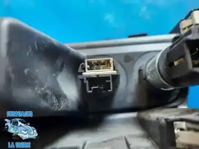 Pezzo di ricambio per auto di seconda mano console centrale per peugeot 208 style riferimenti oem iam   