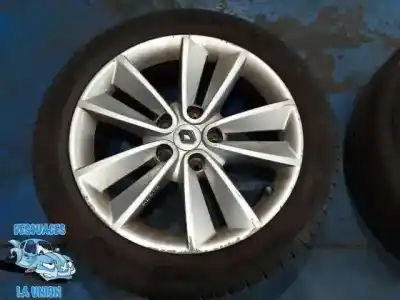 Pièce détachée automobile d'occasion jeu de jantes pour renault megane iii berlina 5 p expression 131 cv / 96 kw références oem iam r17 205 50 r17 205 50 17 michelin