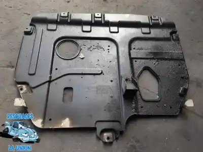 Tweedehands auto-onderdeel skid cover voor kia cee'd fastback (ed) 1.6 crdi 115 oem iam-referenties 291101h300