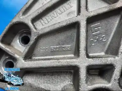 Second-hand car spare part right engine support for renault laguna iii dynamique tomtom oem iam references 8200633253  