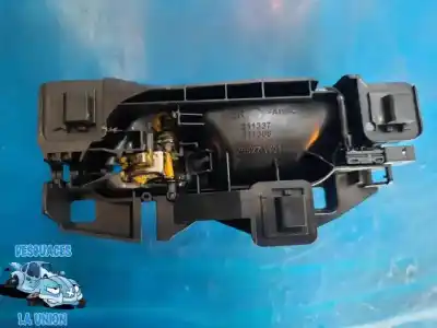 Peça sobressalente para automóvel em segunda mão puxador interior dianteiro direito por peugeot 308 allure referências oem iam 98000002